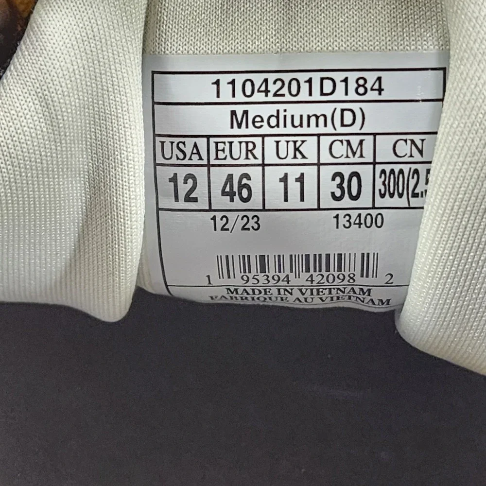 Brooks Glycerin GTS 21 Mens Size 12 D Grey Running Shoes Comfort Sneakers